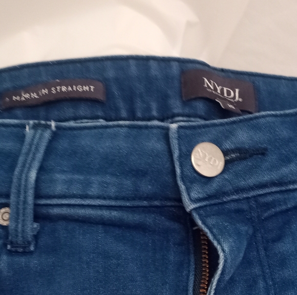 NYDJ High Rise Waist Whisker Marilyn Straight Jeans- Size:10 - Picture 3 of 9